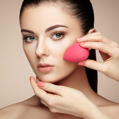 Foundation Tips to Help Conceal the Signs of Aging