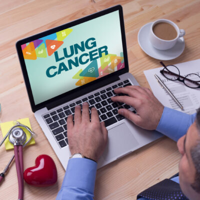 5 Common Warning Signs of Lung Cancer